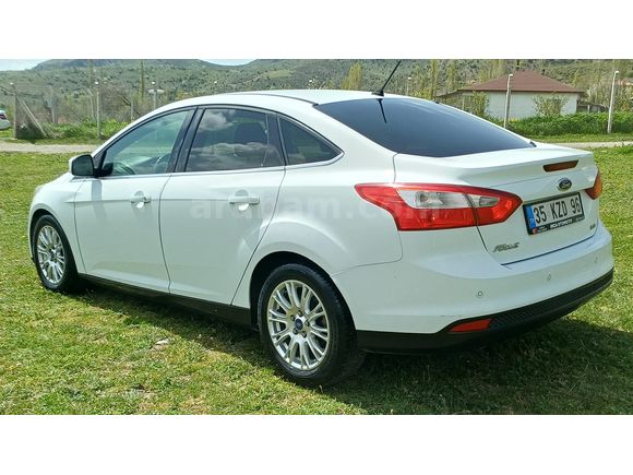 HATA BOYA TRAMER YOK 185.000 KM. TİTANIUM FULL PAKET
