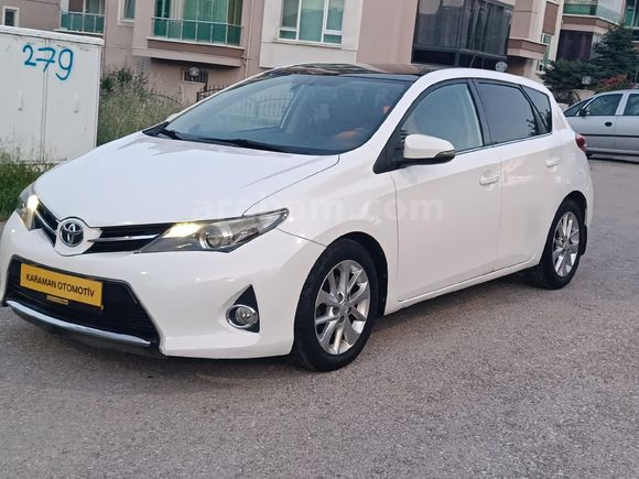 Galeriden Toyota Auris 1.4 D-4D Advance Skypack 2013 Model Afyonkarahisar