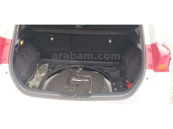 Galeriden Toyota Auris 1.4 D-4D Advance Skypack 2013 Model Afyonkarahisar