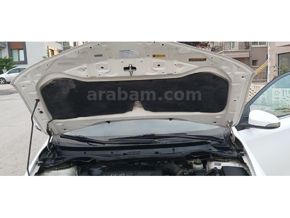 Galeriden Toyota Auris 1.4 D-4D Advance Skypack 2013 Model Afyonkarahisar