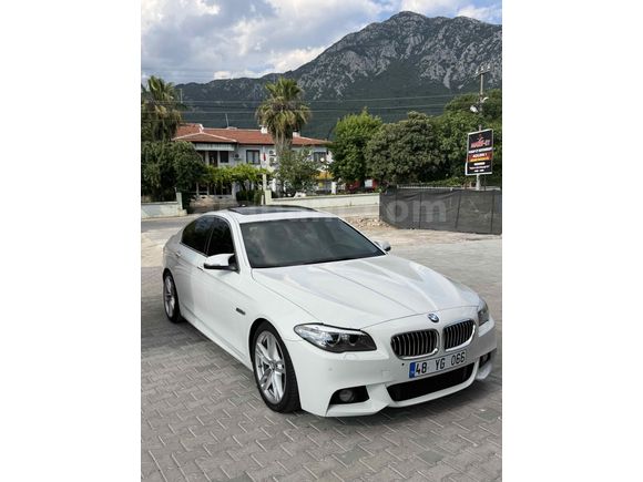 Sahibinden BMW 5 Serisi 520i Premium 2014 Model  250.000 km Beyaz