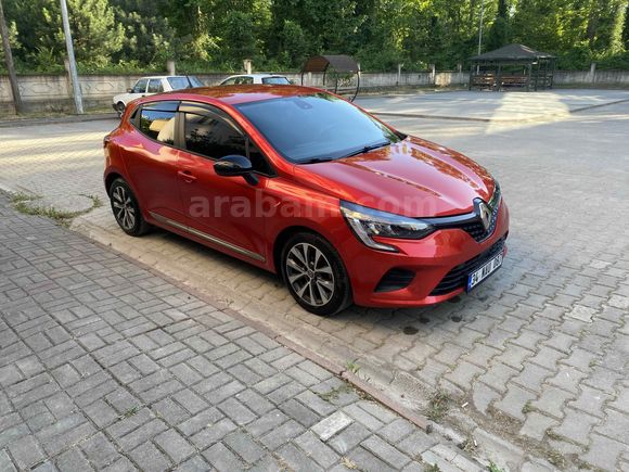 Sahibinden Renault Clio 1.0 TCe Joy 2022 Model 