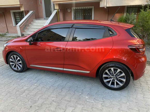 Sahibinden Renault Clio 1.0 TCe Joy 2022 Model 