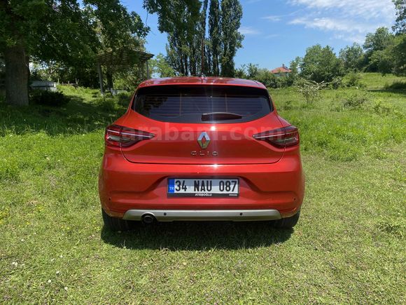 Sahibinden Renault Clio 1.0 TCe Joy 2022 Model 
