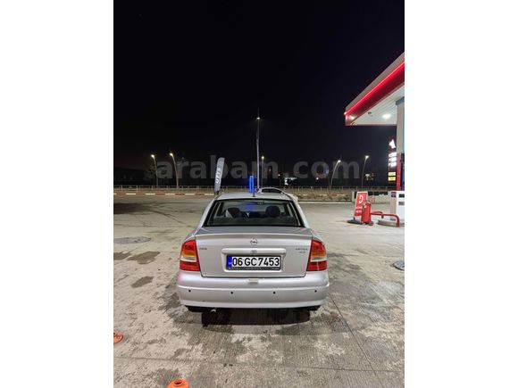  Opel Astra 1.6 2000 Model 