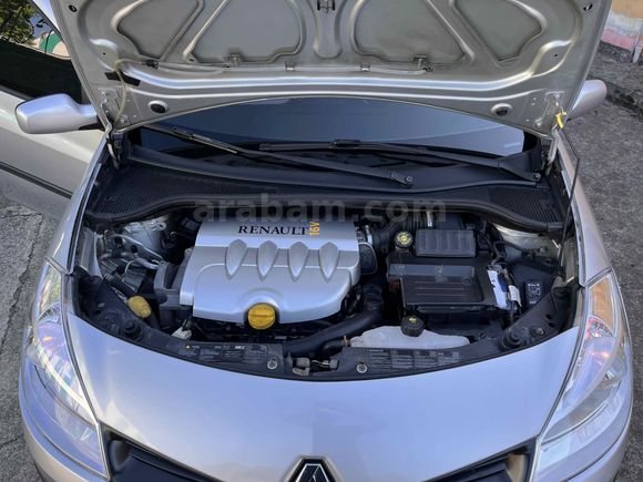 Sahibinden Renault Clio 1.4 Authentique 2006 Model 