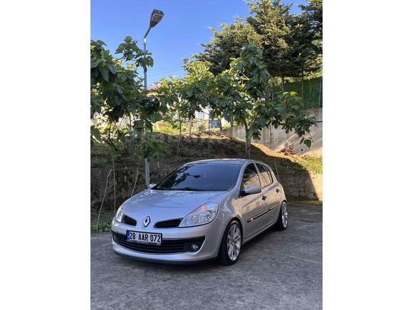 Sahibinden Renault Clio 1.4 Authentique 2006 Model 