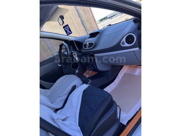 Sahibinden Renault Clio 1.4 Authentique 2006 Model 