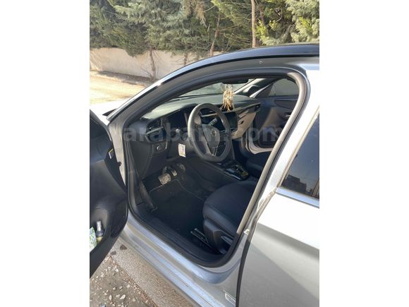 Sahibinden Opel Corsa 1.2 T Elegance 2022 Model 