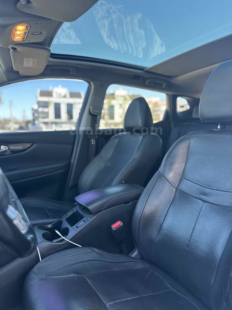 Sahibinden Nissan Qashqai 1.6 dCi Black Edition 2015 Model 7