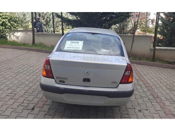 Sahibinden Renault Clio 1.4 Authentique 2004 Model 124000km