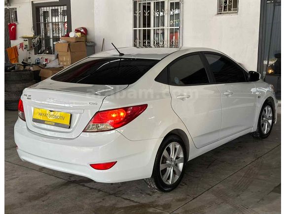 Galeriden Hyundai Accent Blue 1.6 CRDI Mode Plus 2017 Model Osmaniye