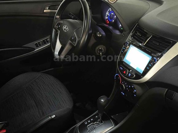 Galeriden Hyundai Accent Blue 1.6 CRDI Mode Plus 2017 Model Osmaniye