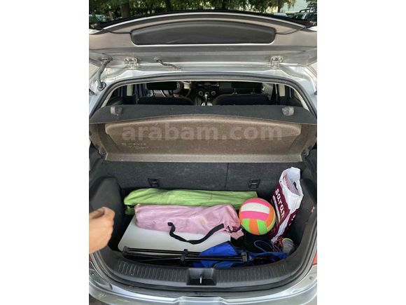 Sahibinden Mazda 2 1.5 Go 2011 Model Bursa