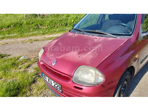 Sahibinden Renault Clio 1.4 RNA 2000 Model