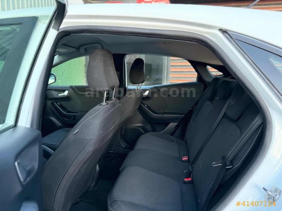 2024 MODEL FORD PUMA 10000 KM