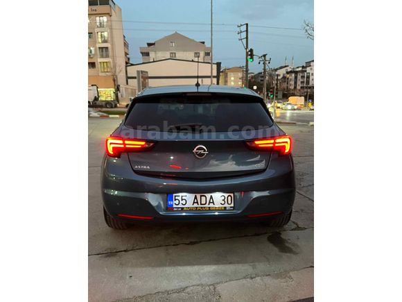 Sahibinden Opel Astra 1.6 CDTI Dynamic 2015 Model tüm ağır bakımları yapıldı faturalı yag deişimi yeni yapıldı araç en fulu boş paketlerle kıyaslamayı
