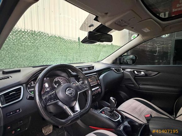 HATASIZ SERVİS BAKIMLI FUL EXTRALI QASHQAİ