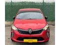 ATEŞ KIRMIZISI FUL AKSESUARLI CLIO