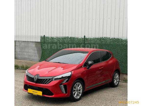 ATEŞ KIRMIZISI FUL AKSESUARLI CLIO