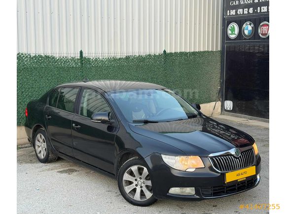 SKODA SÜPER B SİYAH MANUEL BAKIMLI