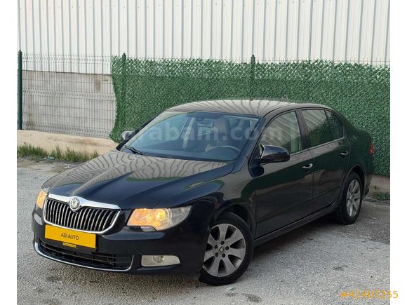 SKODA SÜPER B SİYAH MANUEL BAKIMLI