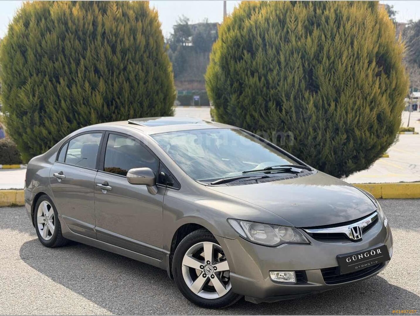 GÜNGÖR'DEN 2009 190 BİN KM DEĞİŞENSİZ ELEGANCE FD6 HONDA CİVİC 3