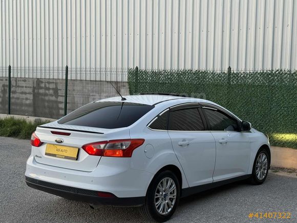 SUNROOFLU DÜŞÜK KM OTOMATİK FOCUS