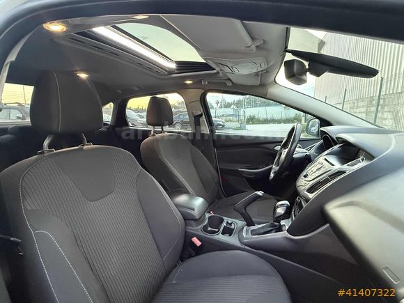 SUNROOFLU DÜŞÜK KM OTOMATİK FOCUS