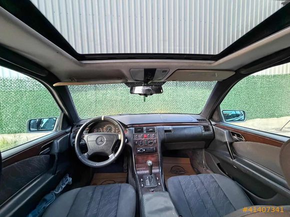 MERCEDES FUL BAKIMLI EXTRALI SUNROOF KLİMA