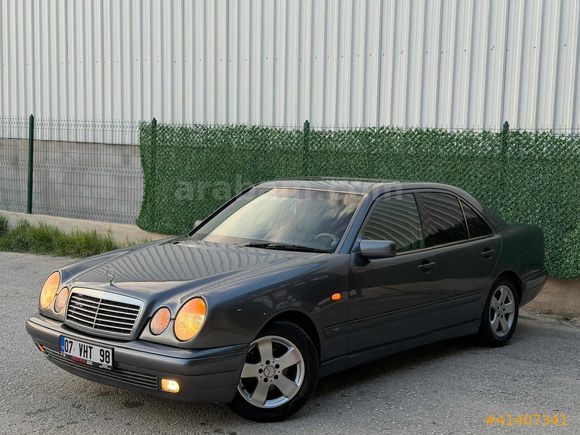 MERCEDES FUL BAKIMLI EXTRALI SUNROOF KLİMA