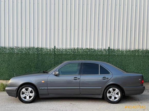 MERCEDES FUL BAKIMLI EXTRALI SUNROOF KLİMA