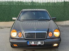 MERCEDES FUL BAKIMLI EXTRALI SUNROOF KLİMA