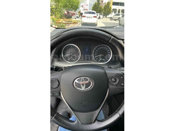 Sahibinden Toyota Corolla 1.4 D-4D Advance 2017 Model 