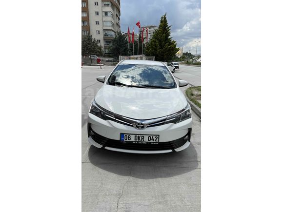 Sahibinden Toyota Corolla 1.4 D-4D Advance 2017 Model 