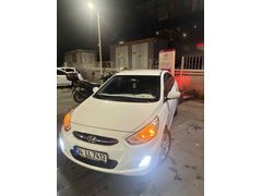 Sahibinden Hyundai Accent Blue 1.6 CRDI Mode Plus 2015 Model 