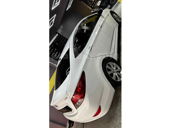 Sahibinden Hyundai Accent Blue 1.6 CRDI Mode Plus 2015 Model 
