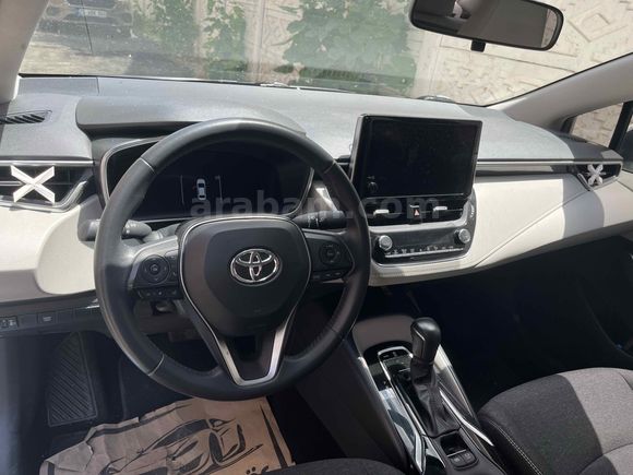 Sahibinden Toyota Corolla 1.5 Dream 2023 Model 