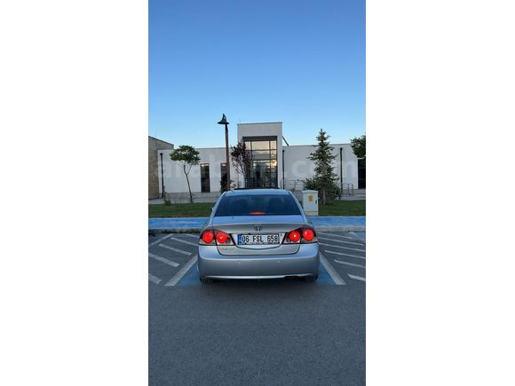Sahibinden Honda Civic 1.6i VTEC Elegance 2007 Model