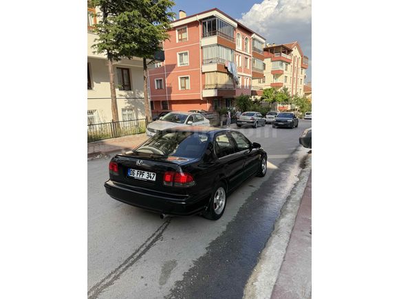 Sahibinden Honda Civic 1.4 i S 1998 Model 