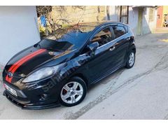 Sahibinden Ford Fiesta 1.25 My 2011 Model  230.000 km Siyah