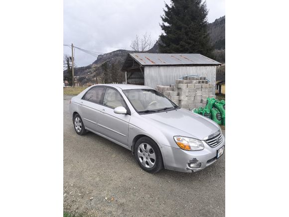 Sahibinden Kia Cerato 1.6 LX Basic 2009 Model  390.000 km Gri (Gümüş)