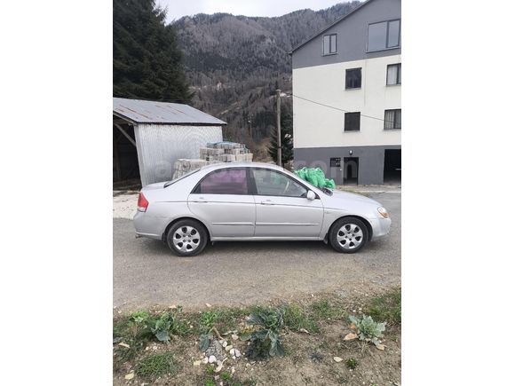 Sahibinden Kia Cerato 1.6 LX Basic 2009 Model  390.000 km Gri (Gümüş)
