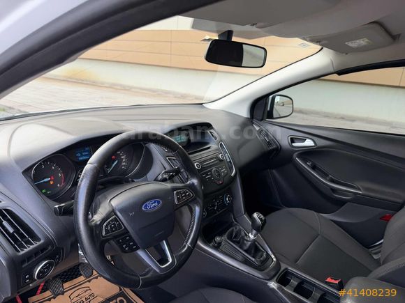 2017 MODEL FORD FOCUS 1.6 DİZEL TREND X PAKET HATASIZ 195 BİN KM