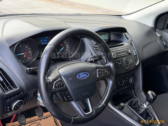 2017 MODEL FORD FOCUS 1.6 DİZEL TREND X PAKET HATASIZ 195 BİN KM