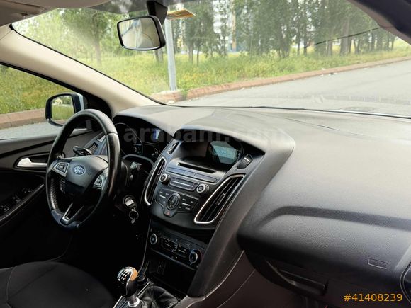 2017 MODEL FORD FOCUS 1.6 DİZEL TREND X PAKET HATASIZ 195 BİN KM