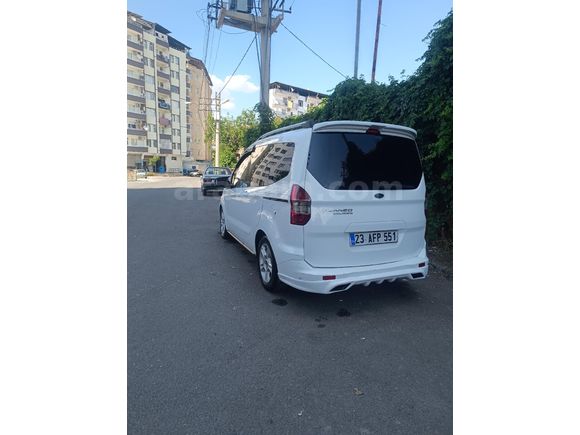 Sahibinden Ford Tourneo Courier 1.5 TDCi Delux 2017 Model