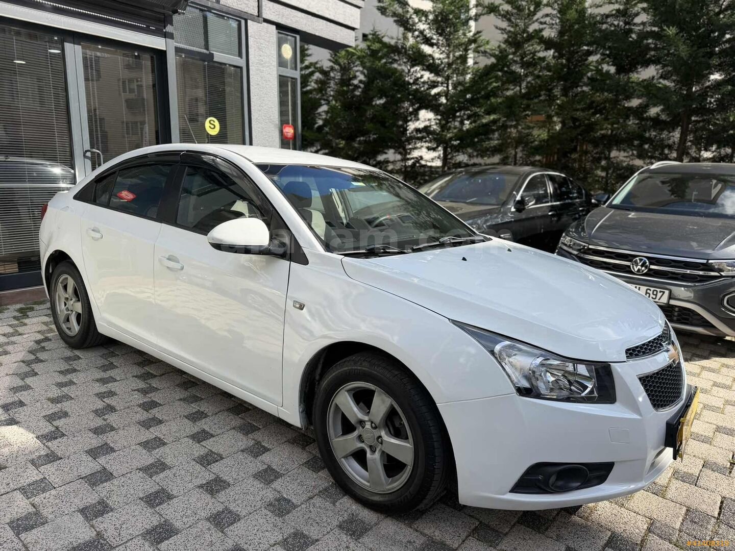 120.000? PEŞİN 12-18-24-36 AY ELDEN SENET CHEVROLET CRUZE 1.6 LS 2