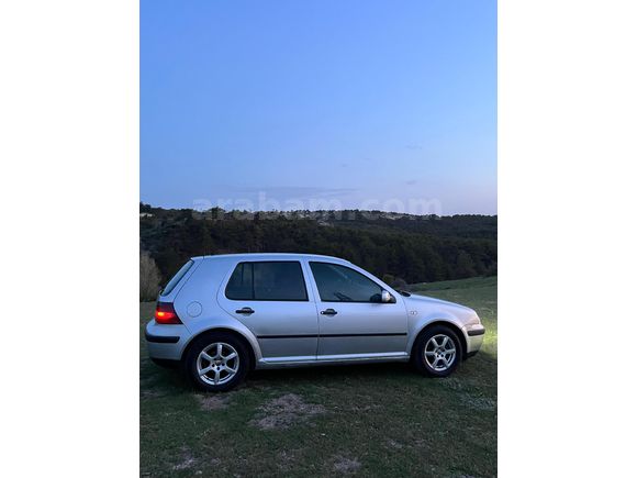Sahibinden Volkswagen Golf 1.6 Trendline 2000 Model