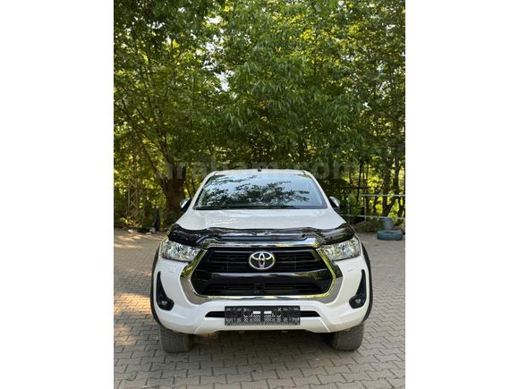 Sahibinden Toyota Hilux 2.4 D-4D 4x2 Adventure 2022 Model
